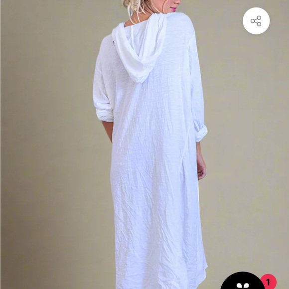 Magnolia Pearl Classic White Hoodie Dress, NWT - Picture 10 of 12